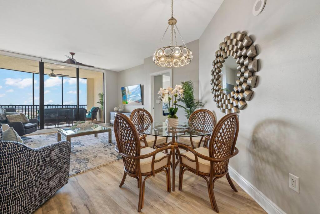 Luxury At Cape Harbour Marina, Water Views! *
