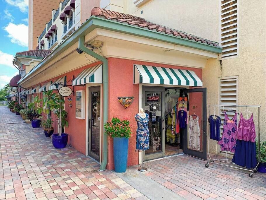 Appartement Luxury At Cape Harbour Marina, Water Views! *