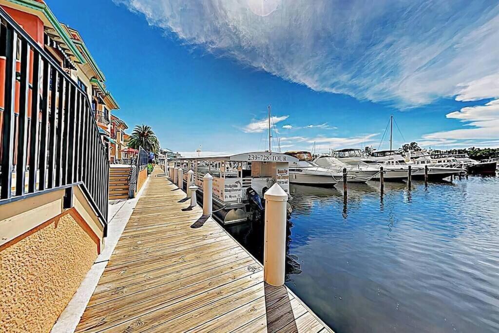 Appartement Luxury At Cape Harbour Marina, Water Views! Cape Coral